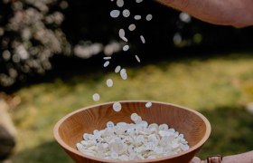 Willkommen in der Perlmutt Manufaktur, © Waldviertel Tourismus / Matthias Streibel Willkommen in der Perlmutt Manufaktur, © Waldviertel Tourismus / Matthias Streibel