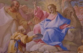 Deckenfresko von Paul Troger mit religiöser Szene.